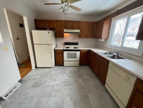 1829 Pawtucket Avenue Niskayuna NY 12309