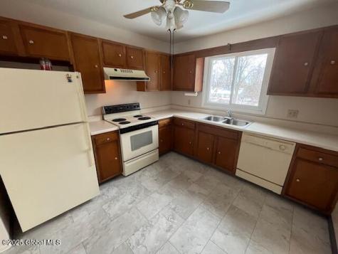 1829 Pawtucket Avenue Niskayuna NY 12309