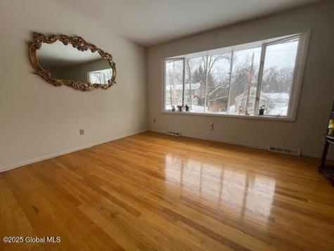 1829 Pawtucket Avenue Niskayuna NY 12309