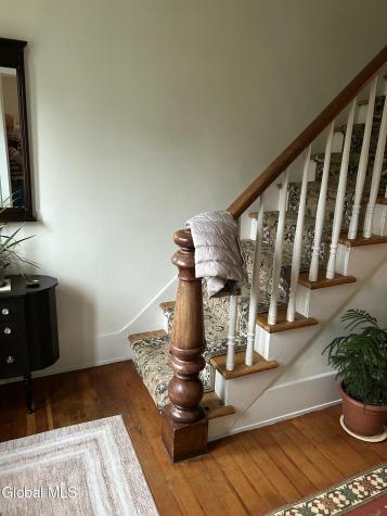 29 NW Washington Cambridge NY 12816