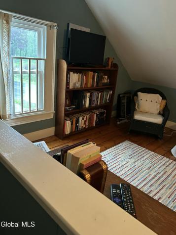29 NW Washington Cambridge NY 12816