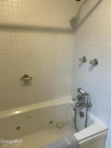 29 NW Washington Cambridge NY 12816