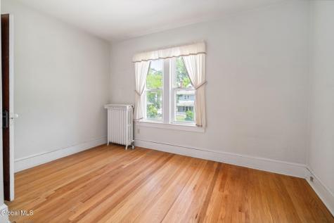 19 Harris Avenue Albany NY 12208