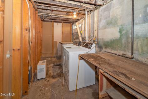 19 Harris Avenue Albany NY 12208
