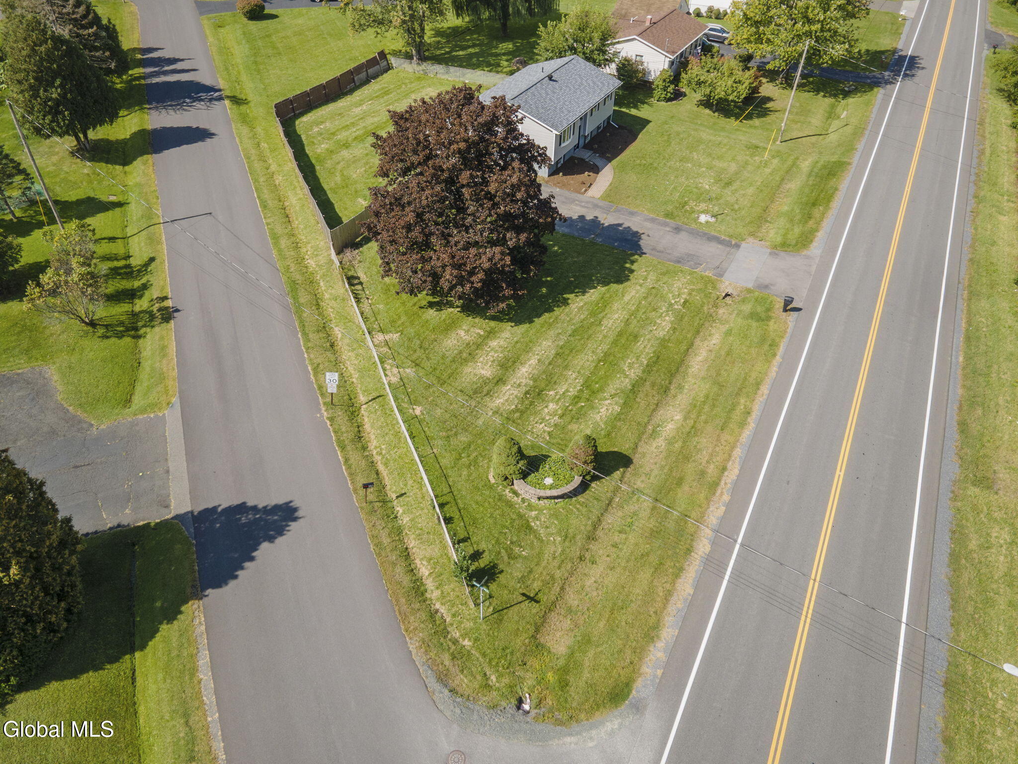 186 Middletown Road Waterford NY 12188