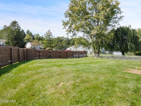 186 Middletown Road Waterford NY 12188