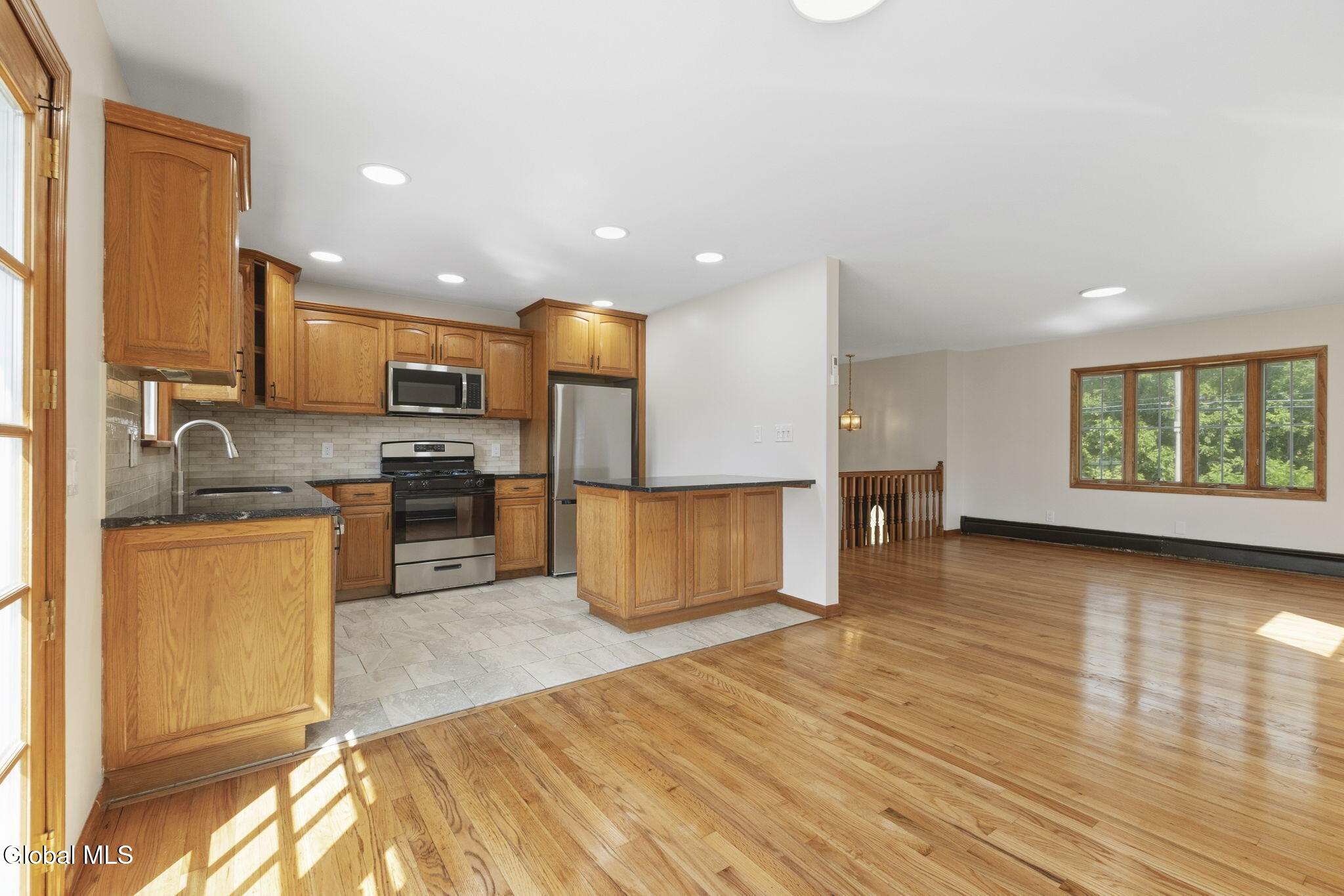 186 Middletown Road Waterford NY 12188