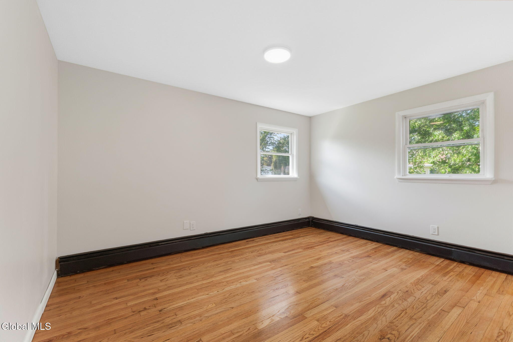 186 Middletown Road Waterford NY 12188