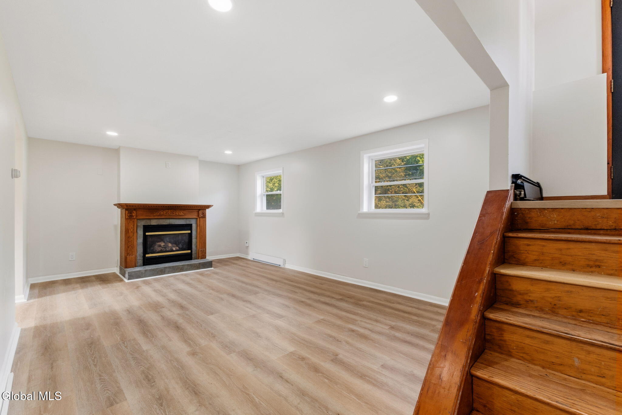 186 Middletown Road Waterford NY 12188