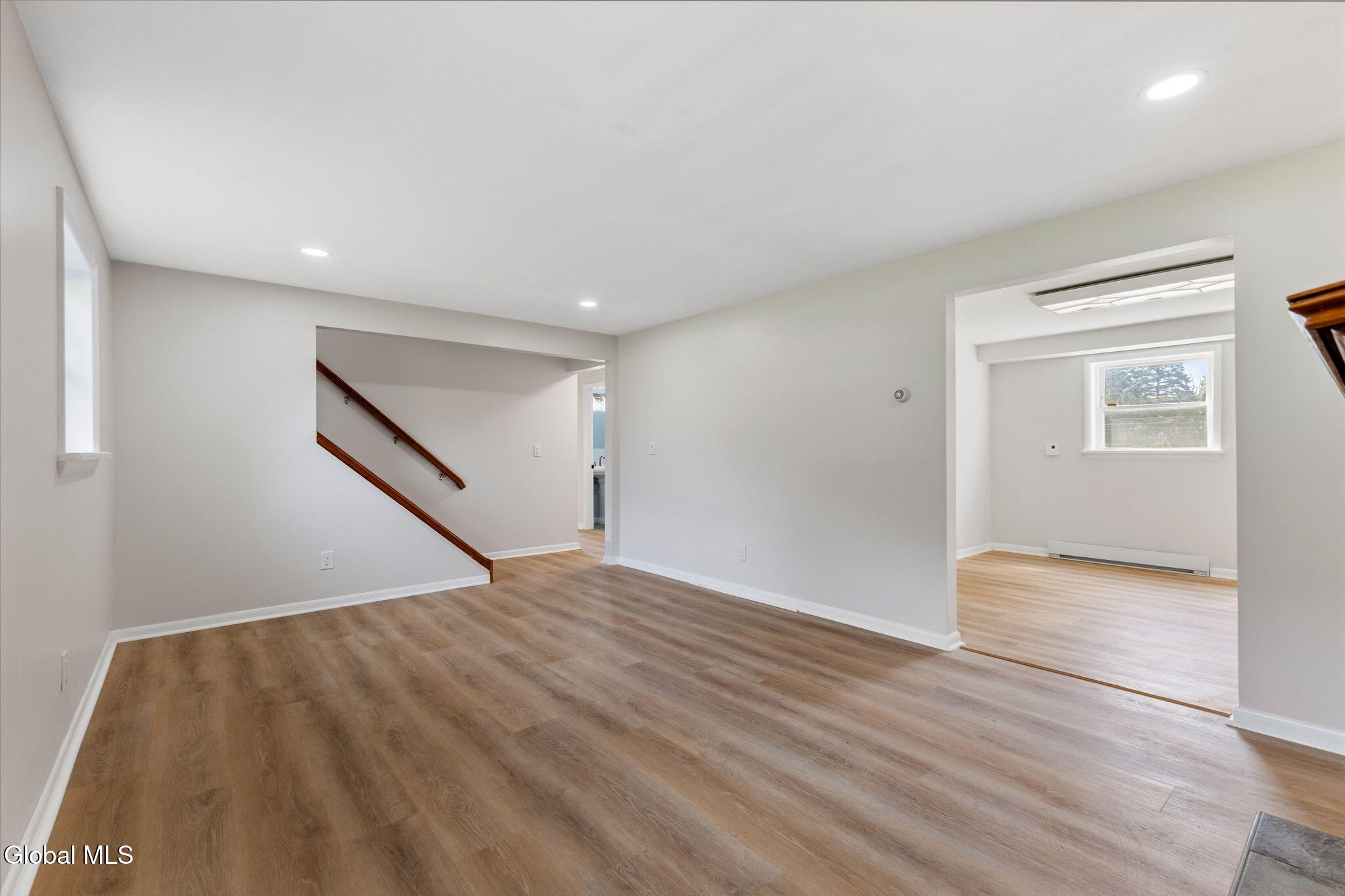 186 Middletown Road Waterford NY 12188