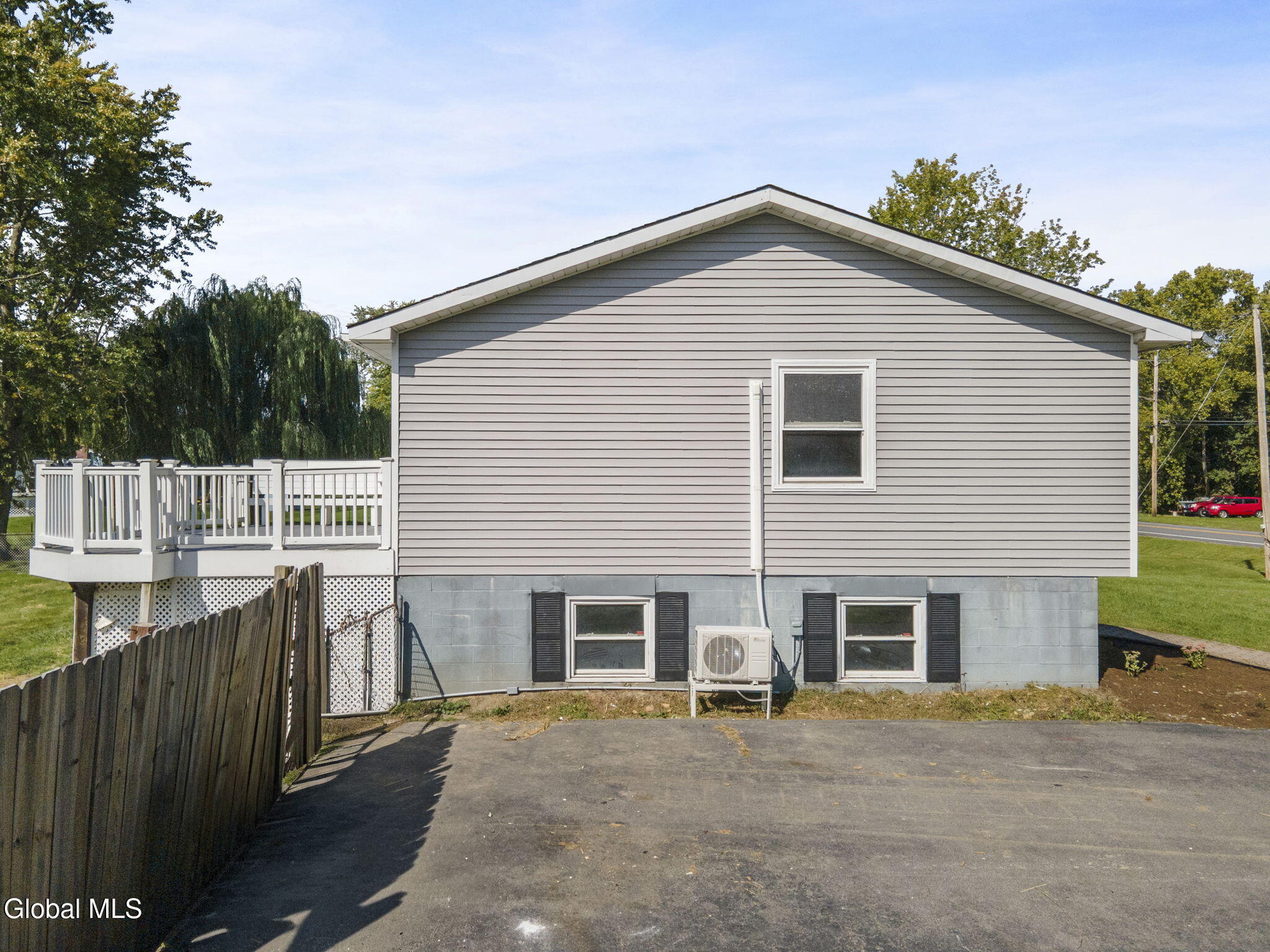 186 Middletown Road Waterford NY 12188