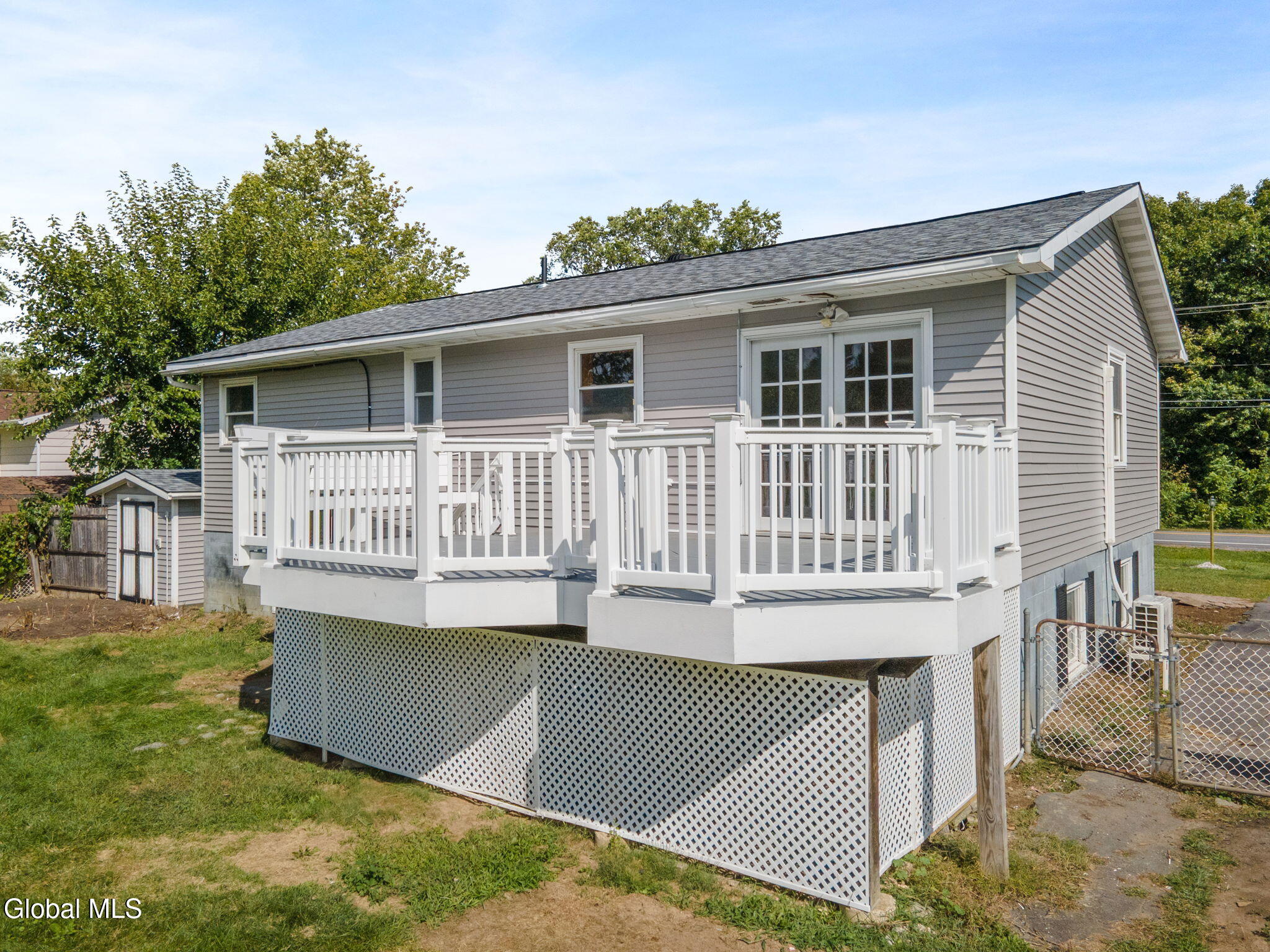 186 Middletown Road Waterford NY 12188