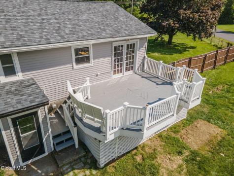 186 Middletown Road Waterford NY 12188