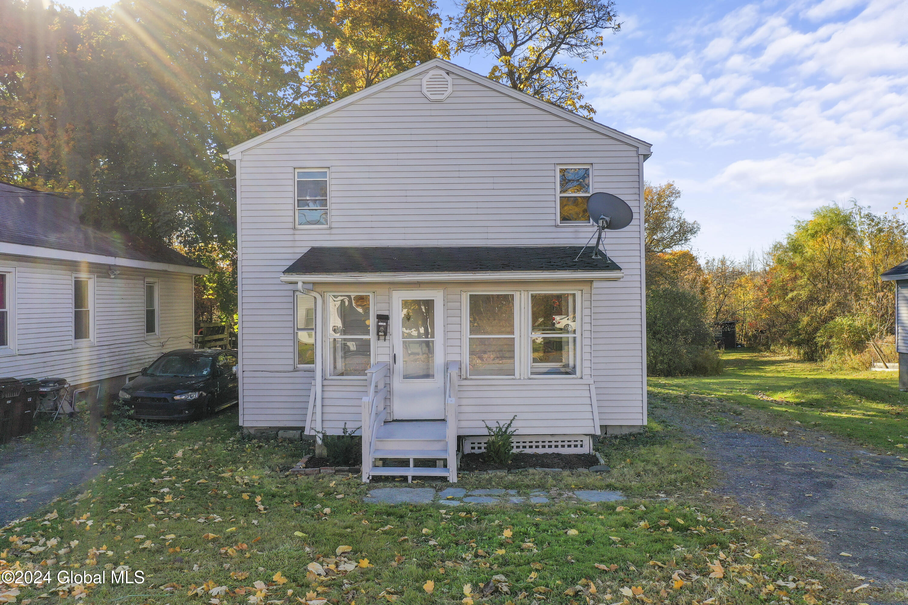 124 Cottage Street Ravena NY 12143