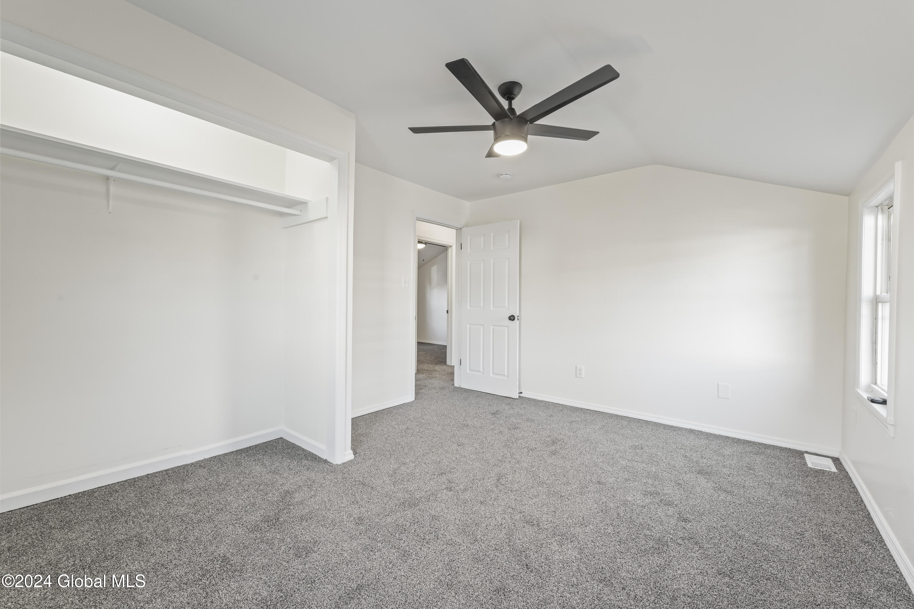 124 Cottage Street Ravena NY 12143