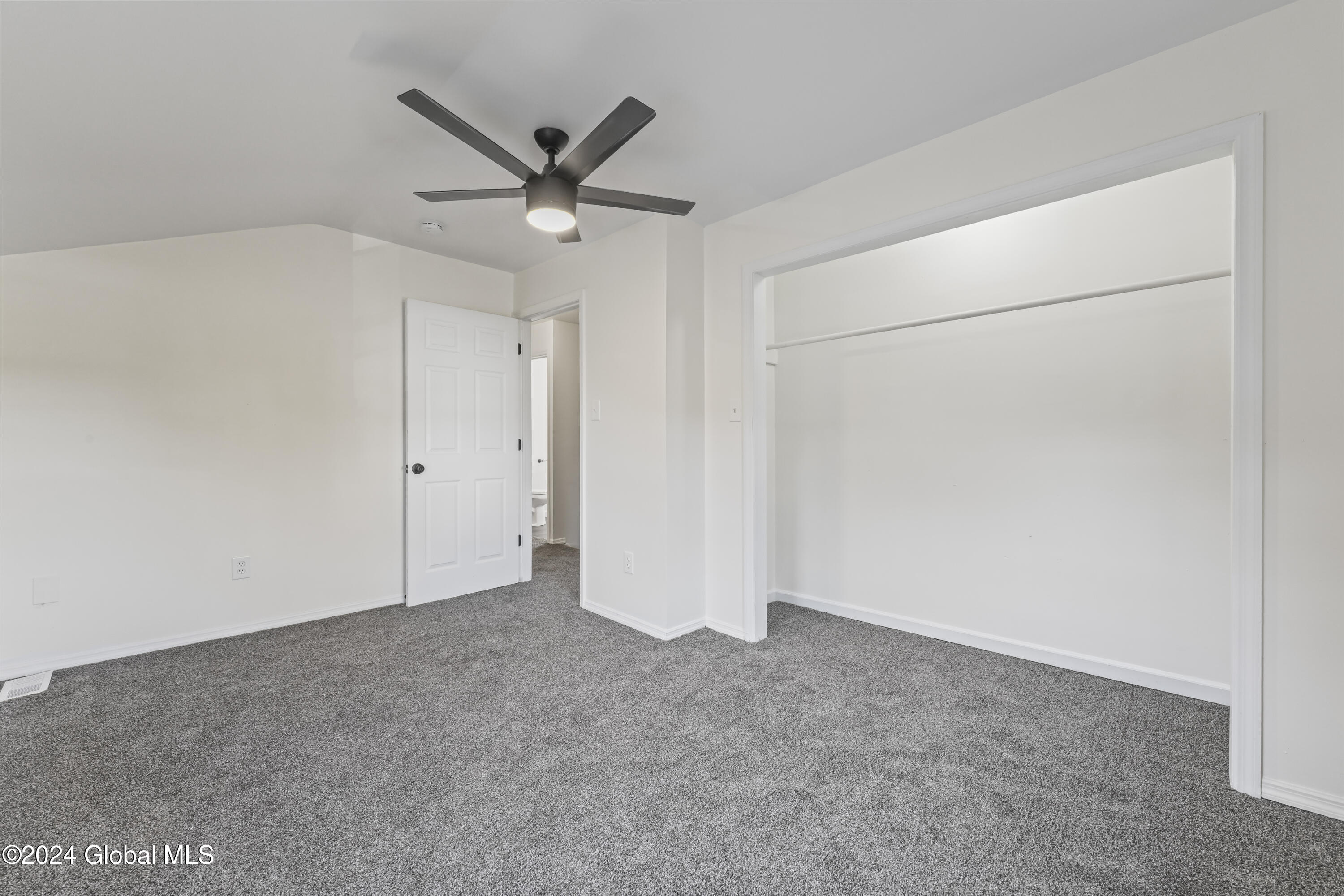 124 Cottage Street Ravena NY 12143