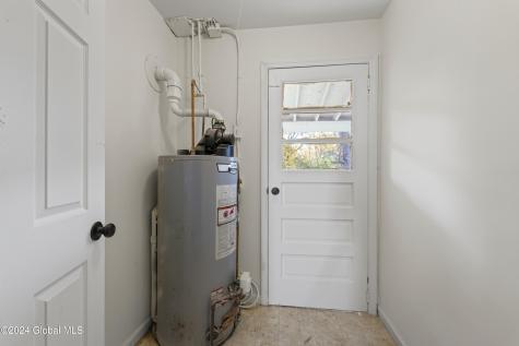 124 Cottage Street Ravena NY 12143