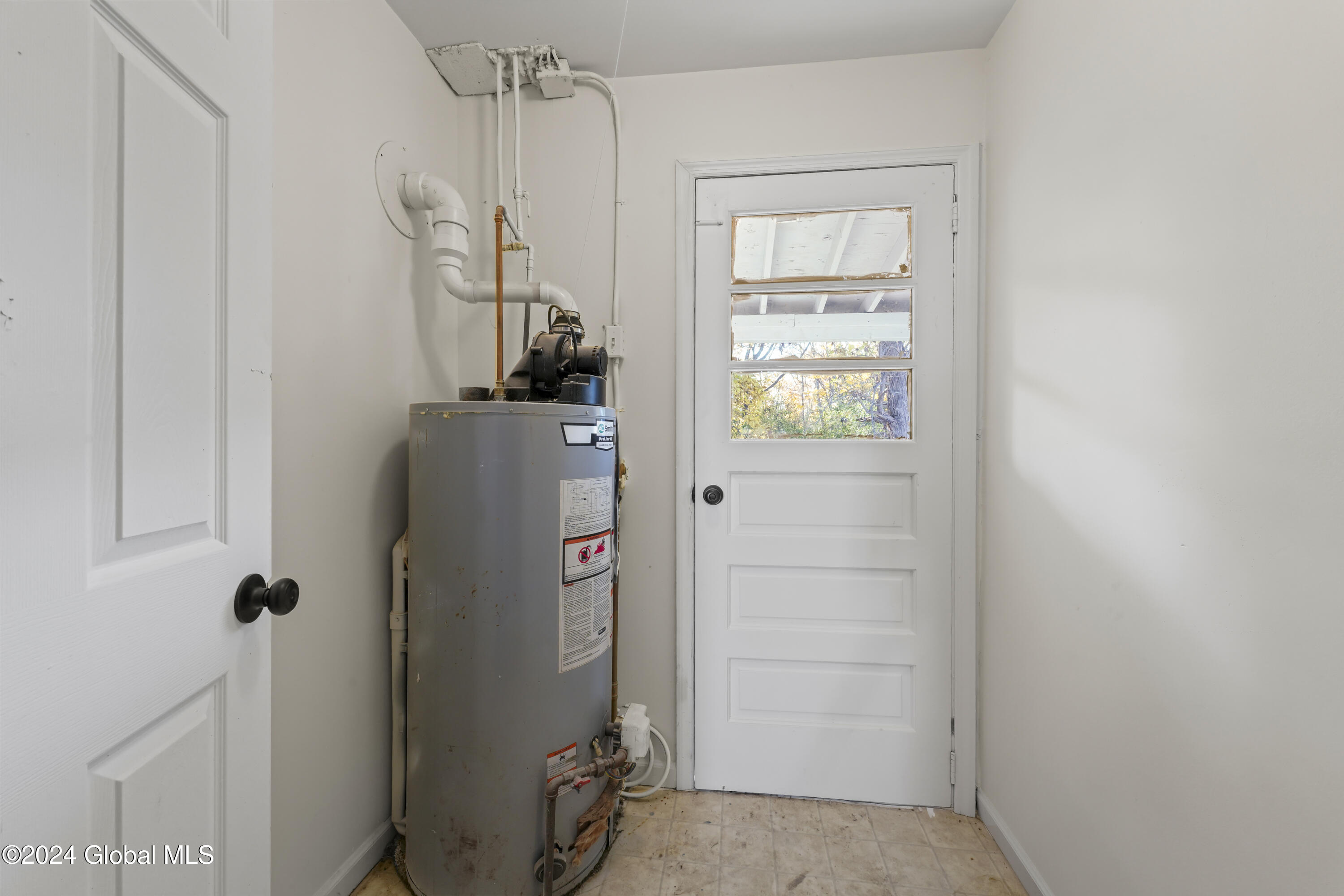 124 Cottage Street Ravena NY 12143