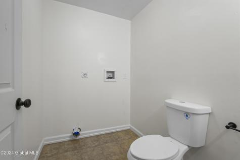124 Cottage Street Ravena NY 12143