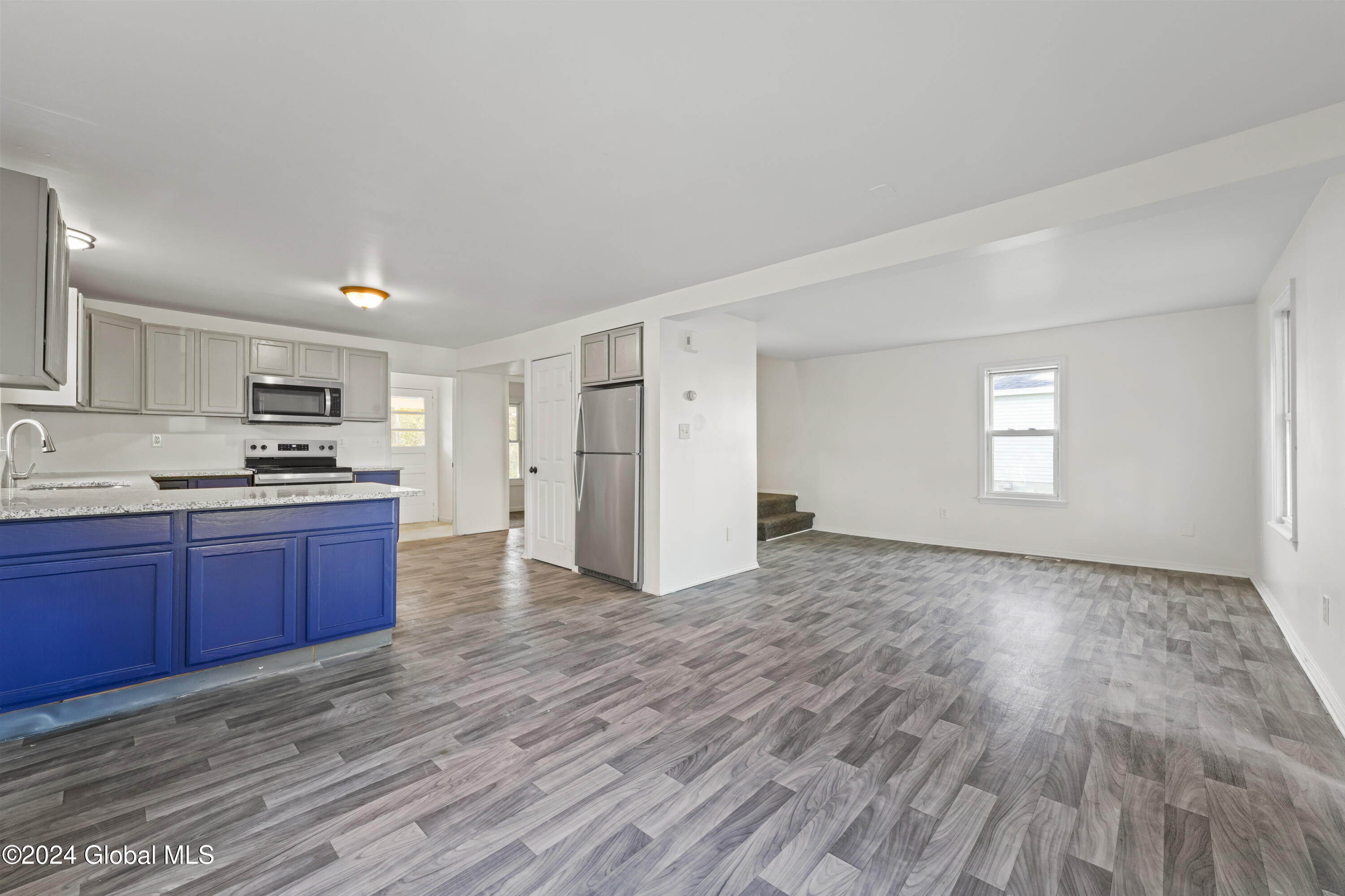 124 Cottage Street Ravena NY 12143