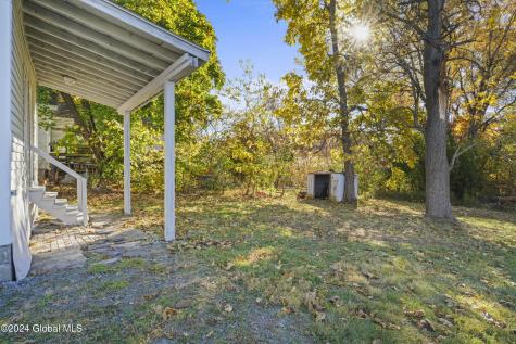 124 Cottage Street Ravena NY 12143