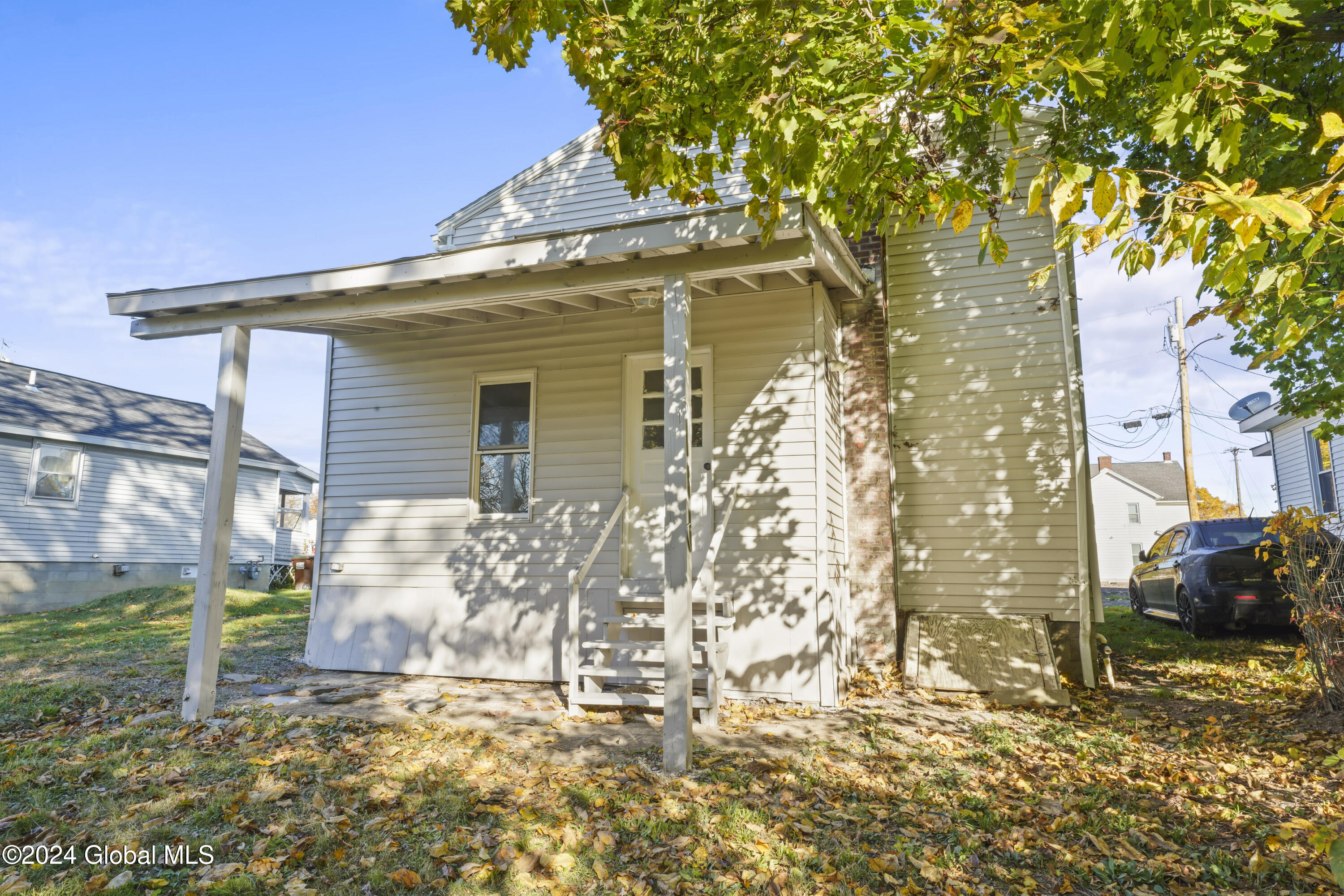 124 Cottage Street Ravena NY 12143