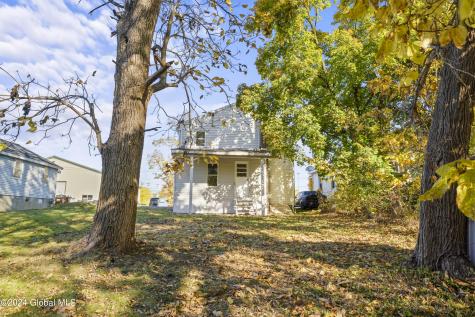 124 Cottage Street Ravena NY 12143