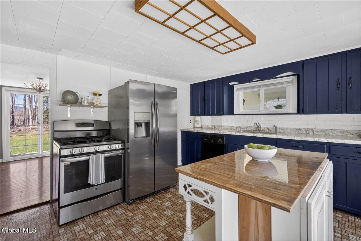 167 Cronin Road Queensbury NY 12804