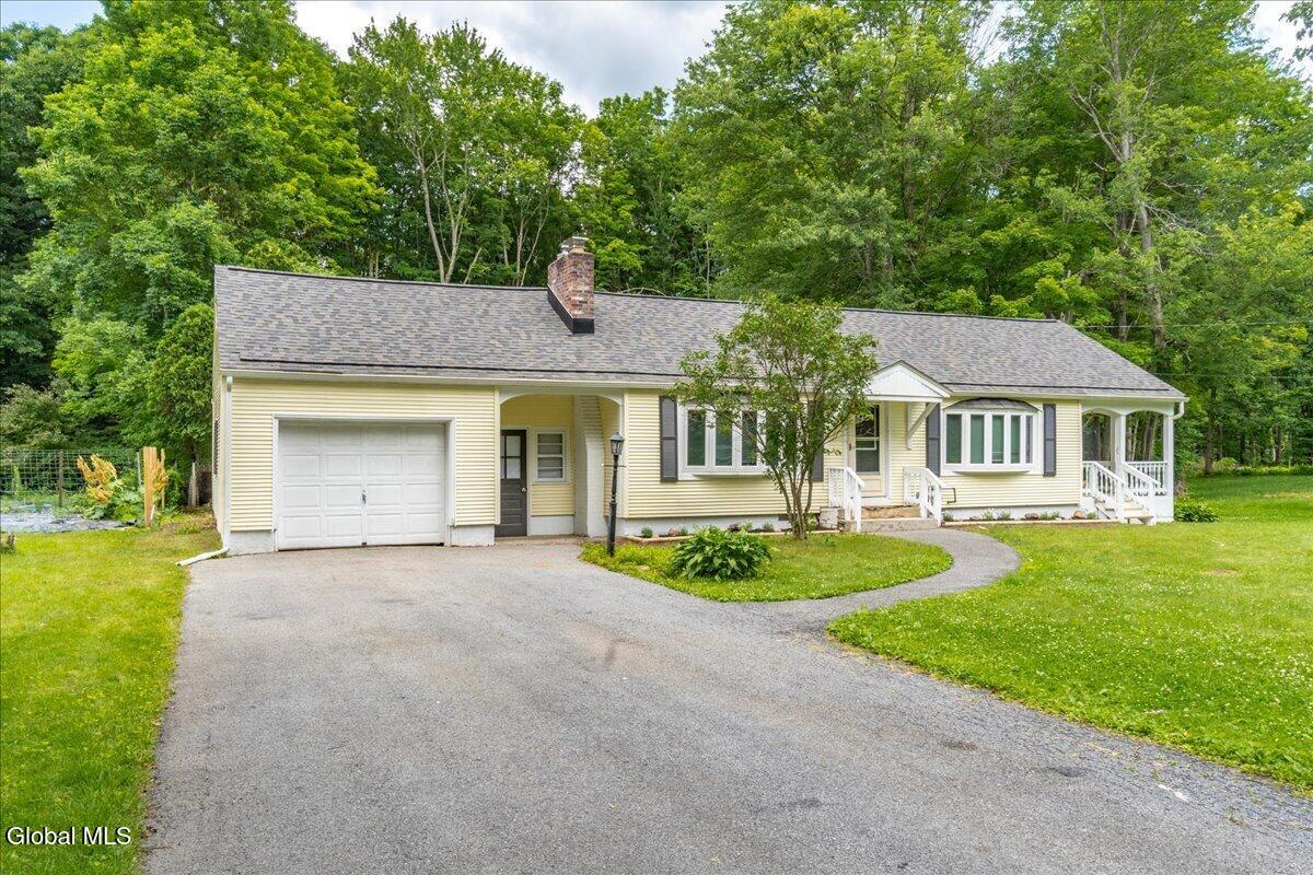 167 Cronin Road Queensbury NY 12804