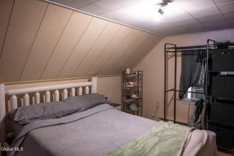 1085 W Mountain Road Queensbury NY 12804