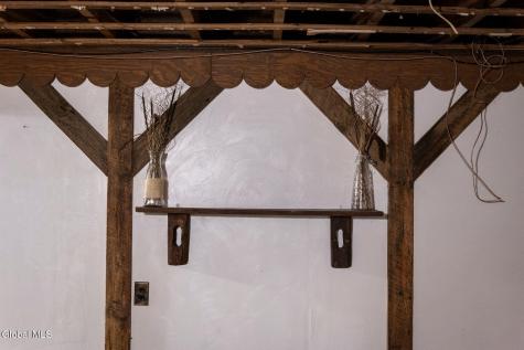 1085 W Mountain Road Queensbury NY 12804