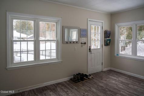 1085 W Mountain Road Queensbury NY 12804