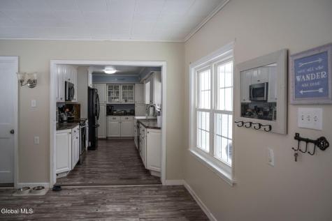 1085 W Mountain Road Queensbury NY 12804