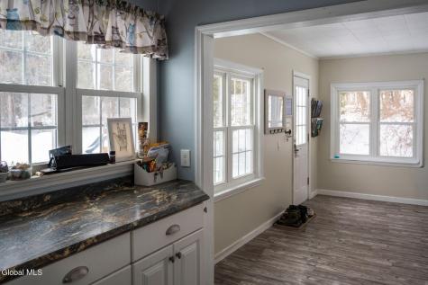 1085 W Mountain Road Queensbury NY 12804