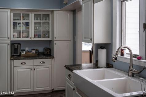 1085 W Mountain Road Queensbury NY 12804