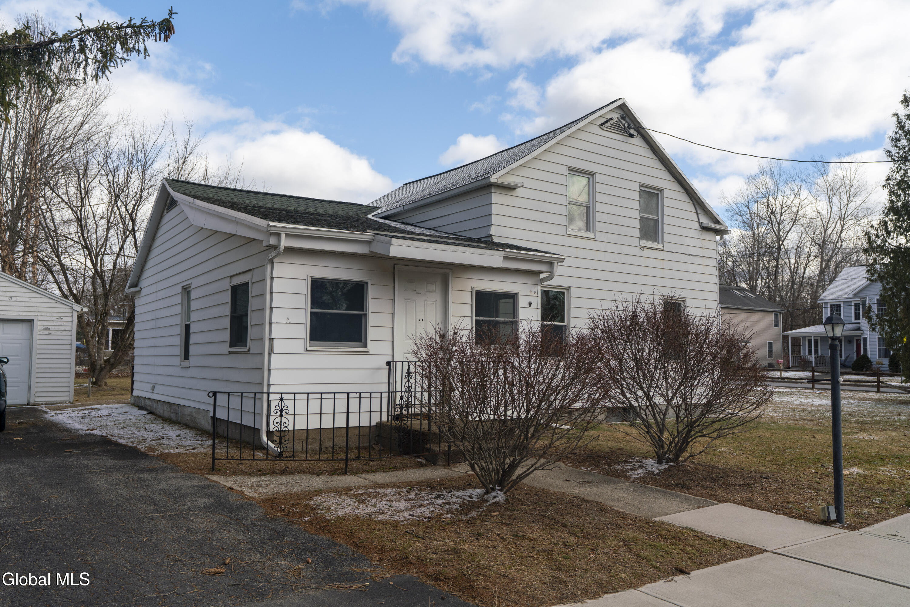 1 Congress Avenue Saratoga Springs NY 12866