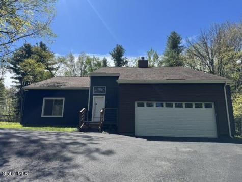 72 Cole Lane Troy NY 12180
