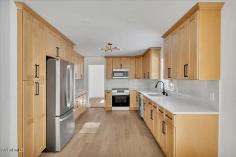 72 Cole Lane Troy NY 12180