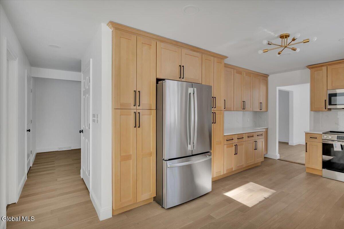 72 Cole Lane Troy NY 12180