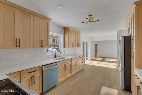 72 Cole Lane Troy NY 12180