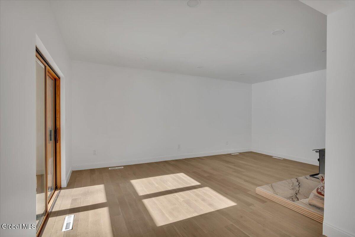 72 Cole Lane Troy NY 12180