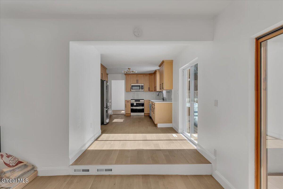 72 Cole Lane Troy NY 12180