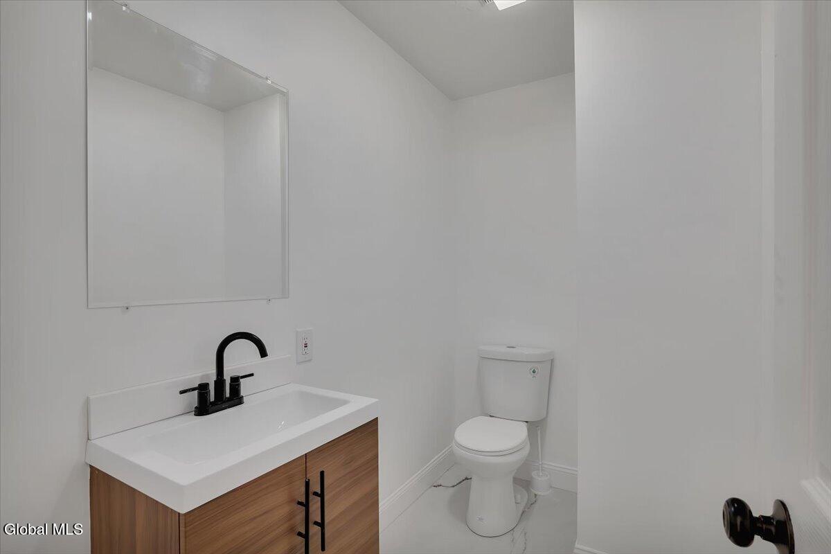 72 Cole Lane Troy NY 12180