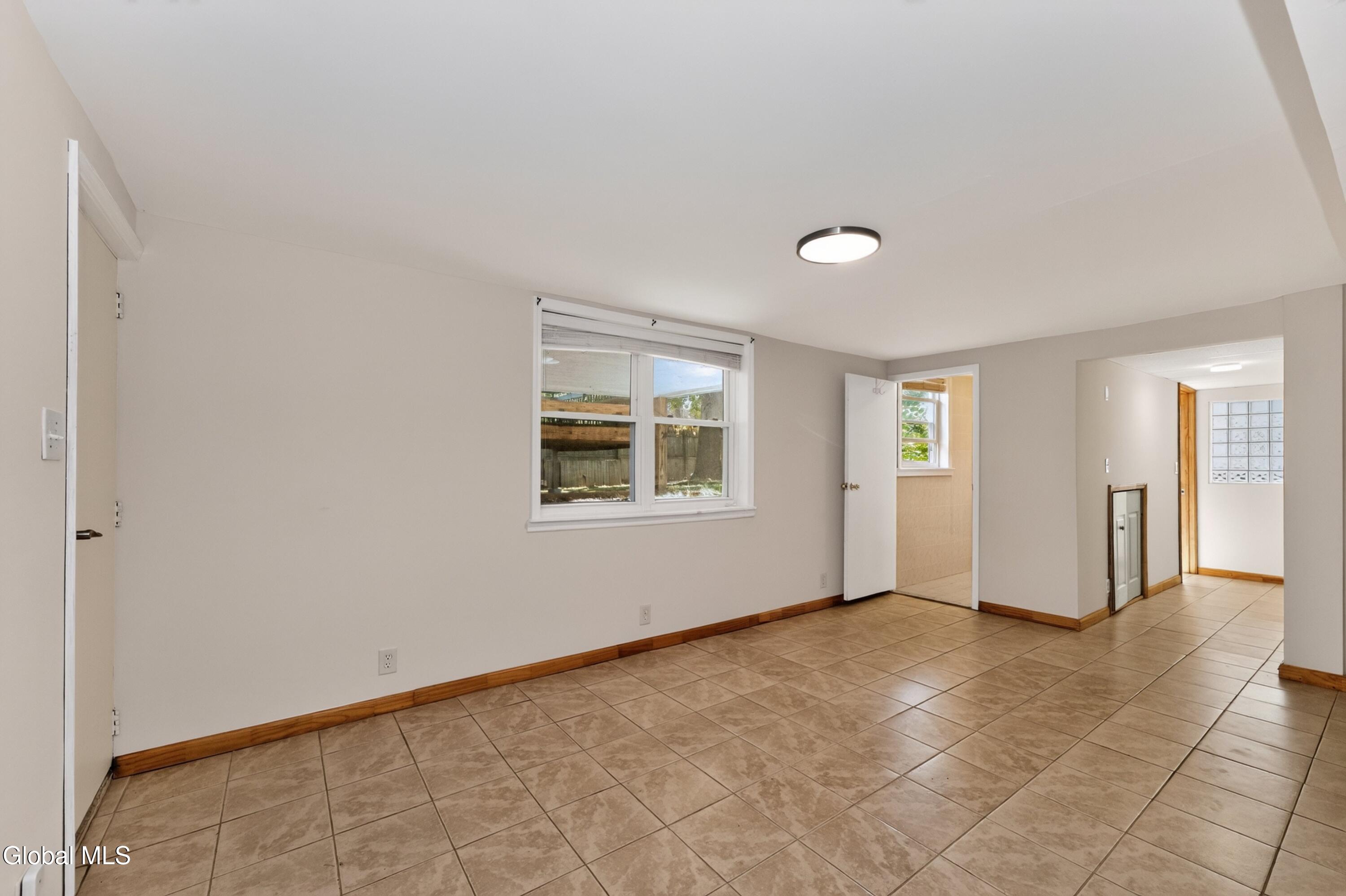 51 Vanderbilt Avenue Saratoga Springs NY 12866