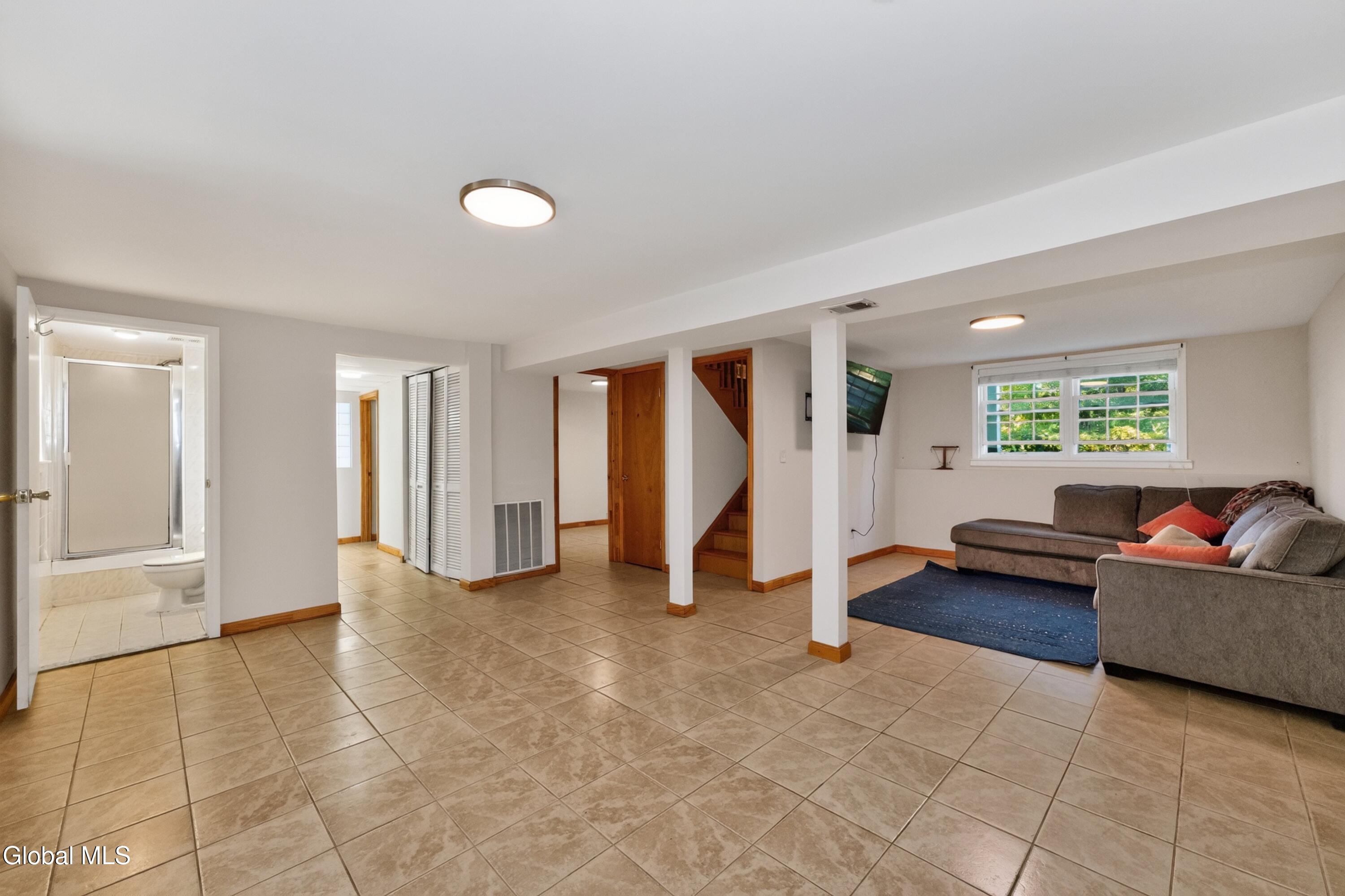 51 Vanderbilt Avenue Saratoga Springs NY 12866