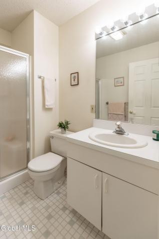 32 Lillian Lane Troy NY 12180