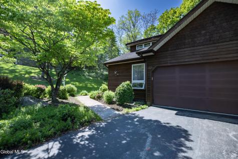 32 Lillian Lane Troy NY 12180