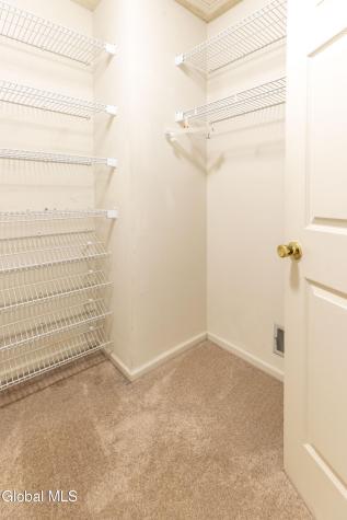 32 Lillian Lane Troy NY 12180