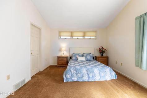 32 Lillian Lane Troy NY 12180