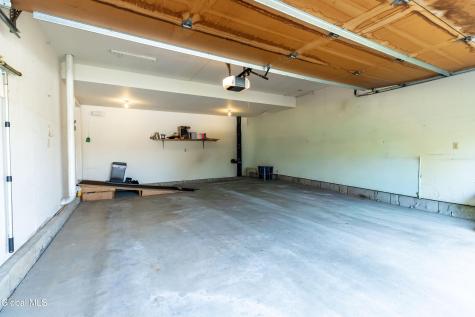 32 Lillian Lane Troy NY 12180